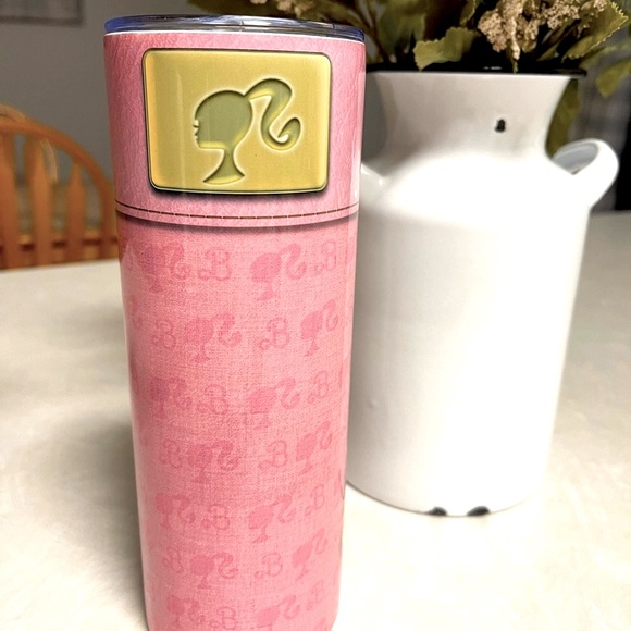20 oz. Barbie purse ๐ tumbler. - Picture 3 of 6